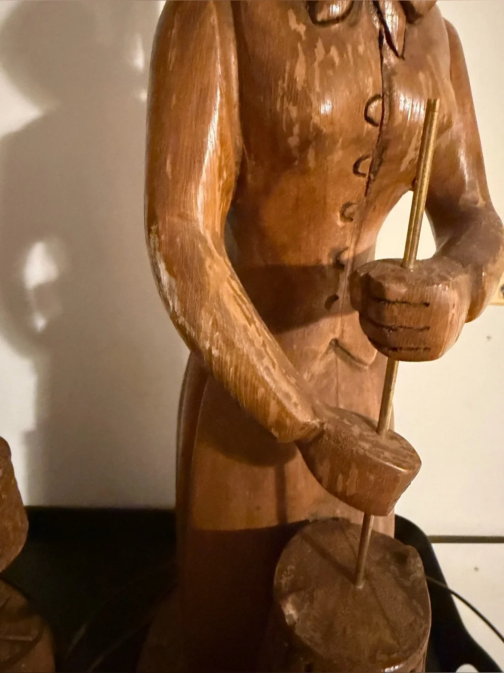 Vintage Americana Pioneer Man & Woman Wood Carved Lamps ( 20” Tall No Shades)